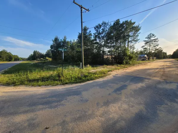 Lot 1 Cowslip Court, Defuniak Springs, FL 32433