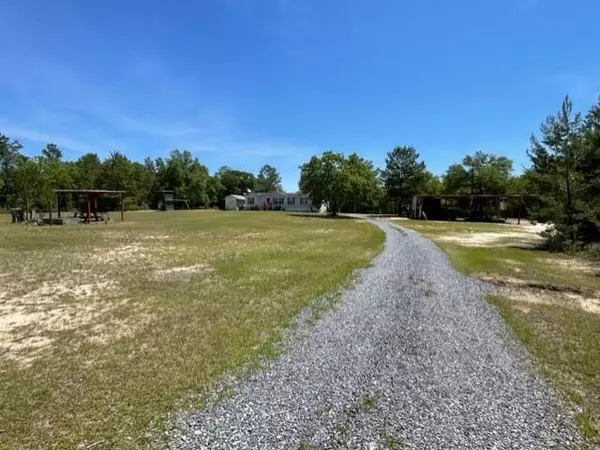 Defuniak Springs, FL 32433,304 Saint James Road