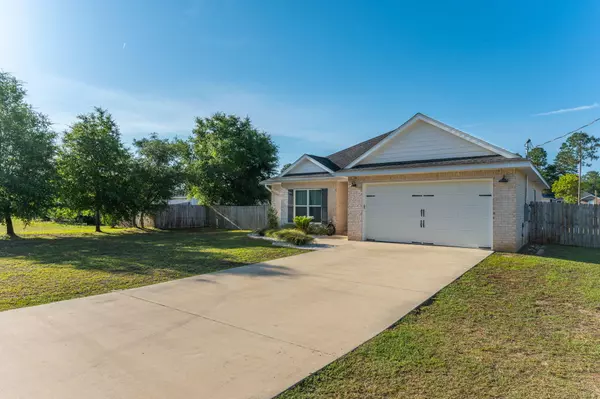 Crestview, FL 32539,4468 Goldfinch Way