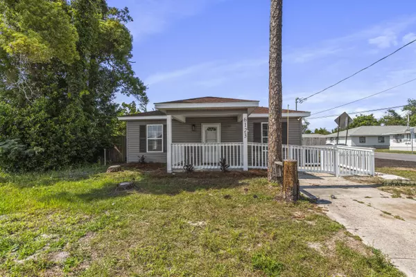 6123 Cherry Street, Panama City, FL 32404