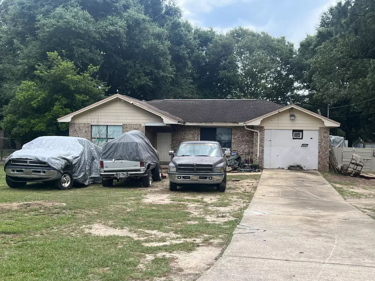 Crestview, FL 32539,6113 N Willow Lane