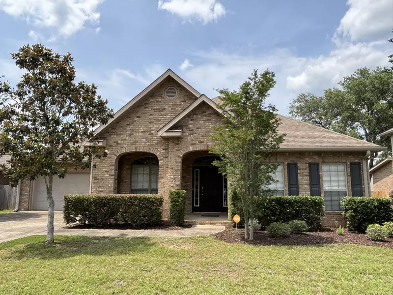 222 Paradise Palm Circle, Crestview, FL 32536
