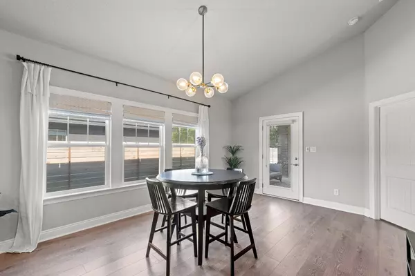 6835 Nelson Street Navarre, FL 32566