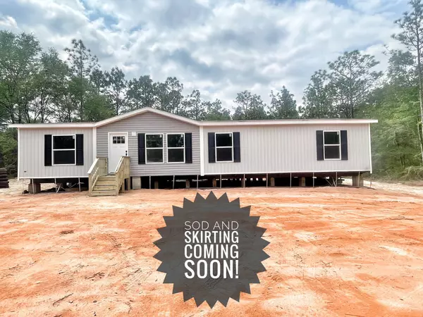 295 E Michaelangelo Road, Defuniak Springs, FL 32433