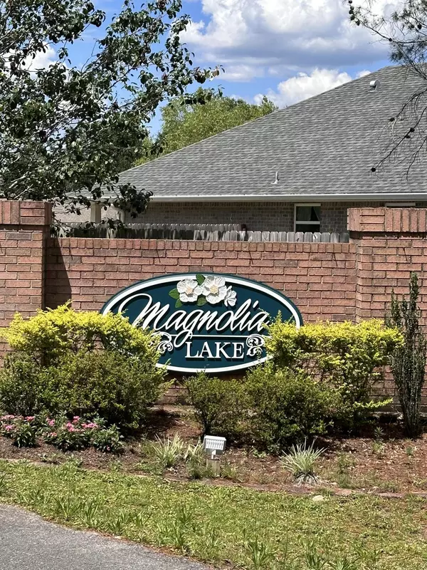 Defuniak Springs, FL 32435,LOT 12 MAGNOLIA LAKE Drive