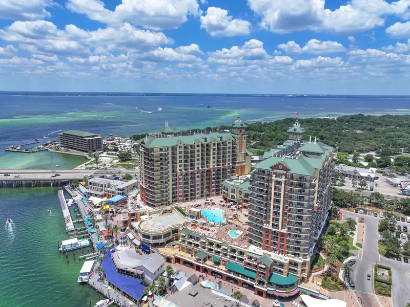 10 Harbor Boulevard  #E107, Destin, FL 32541