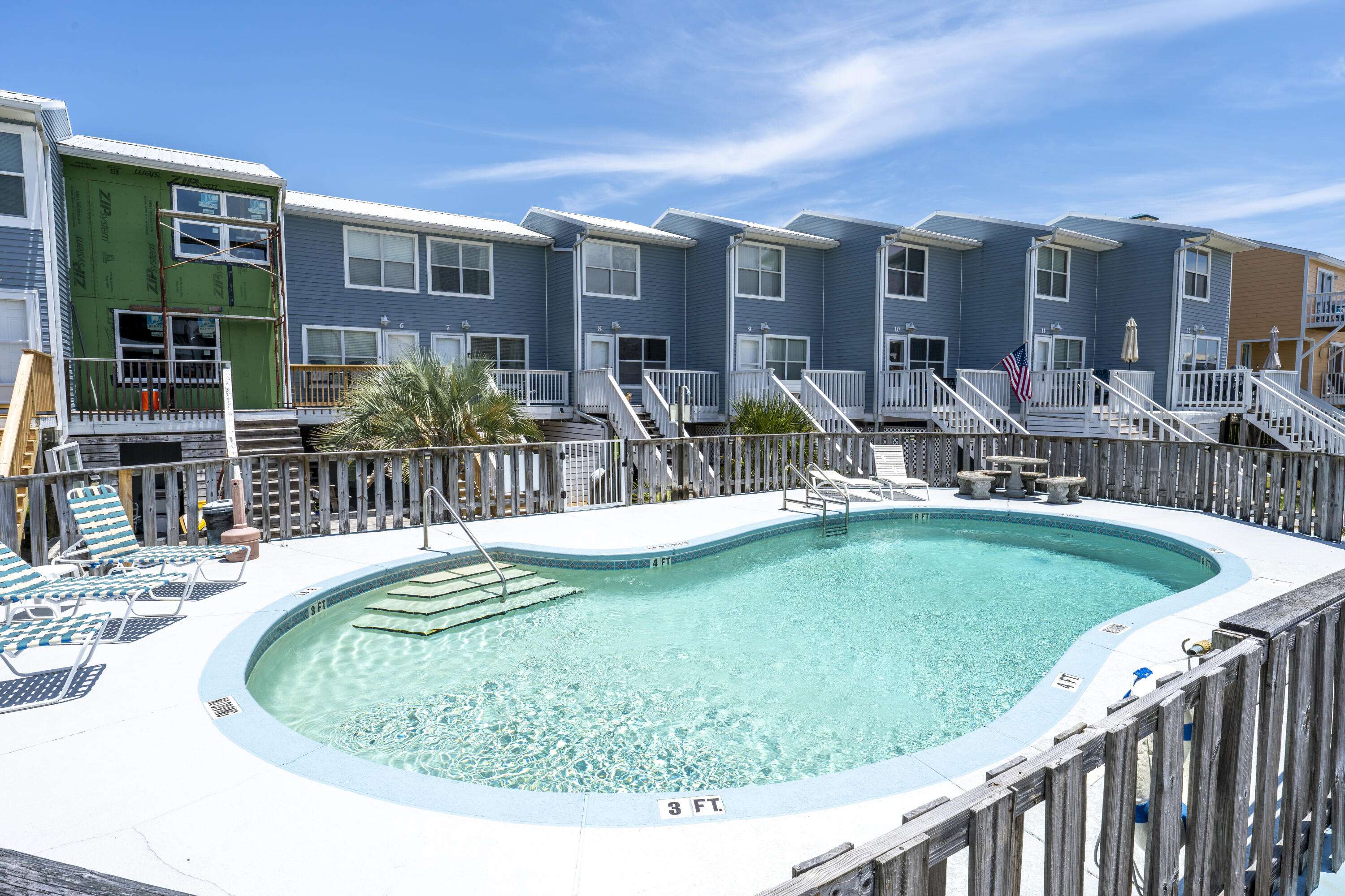 Navarre, FL 32566,1430 Tina Drive  #7