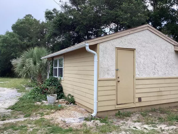 Fort Walton Beach, FL 32548,231 NW Hollywood Boulevard