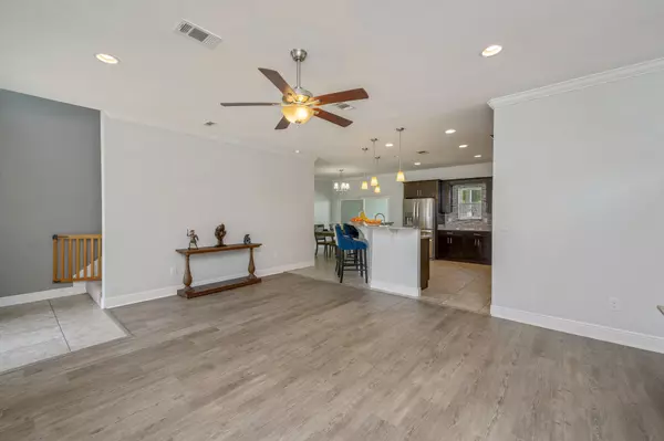 3119 Hickory Street Navarre, FL 32566