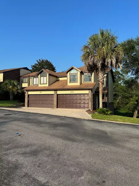 23 Hidden Cove Circle  #UNIT A, Valparaiso, FL 32580