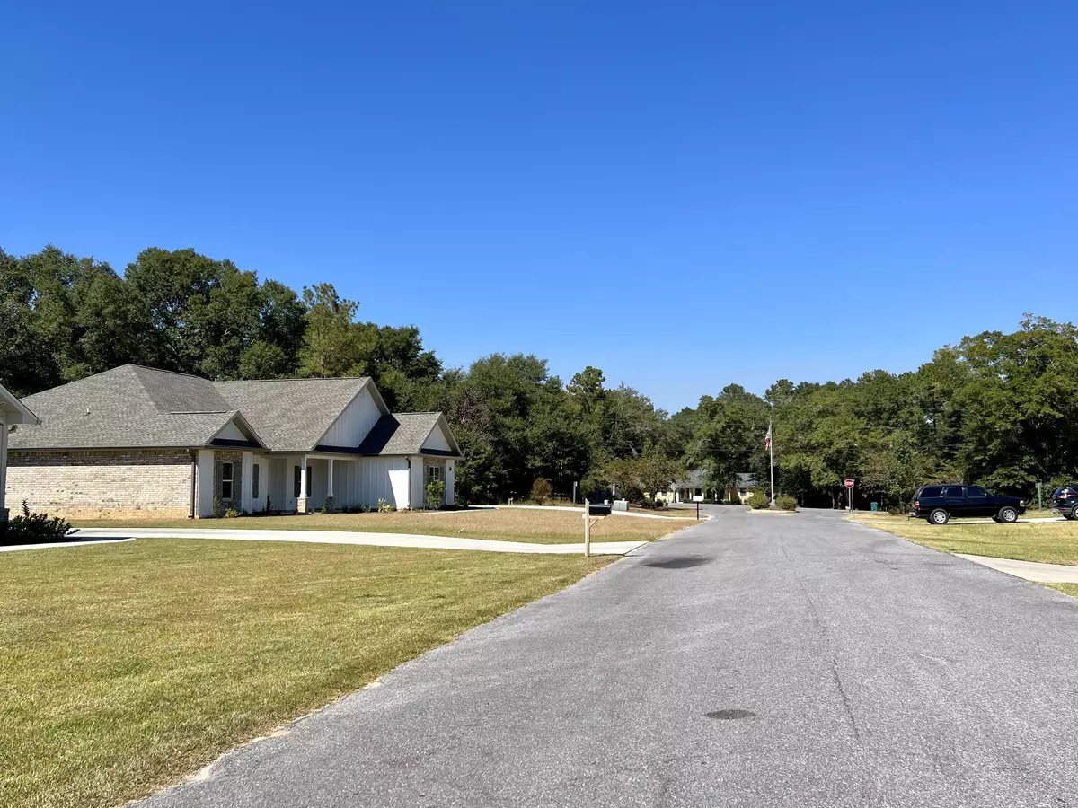 Crestview, FL 32539,F7 Wayne Rogers Road