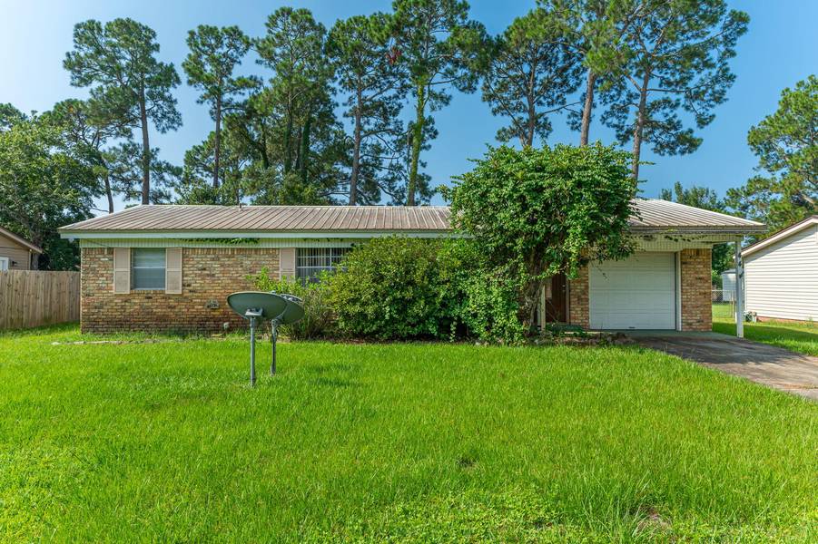 44 Mary Esther Drive, Mary Esther, FL 32569