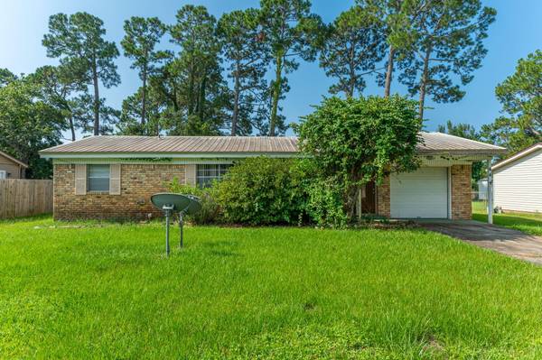 44 Mary Esther Drive,  Mary Esther,  FL 32569