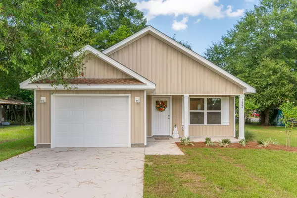 332 E 1St Avenue, Crestview, FL 32536