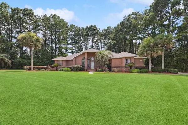 5777 Tamarack Drive, Pace, FL 32571