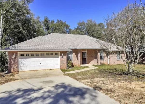 6557 Yellow Hill Drive, Milton, FL 32583