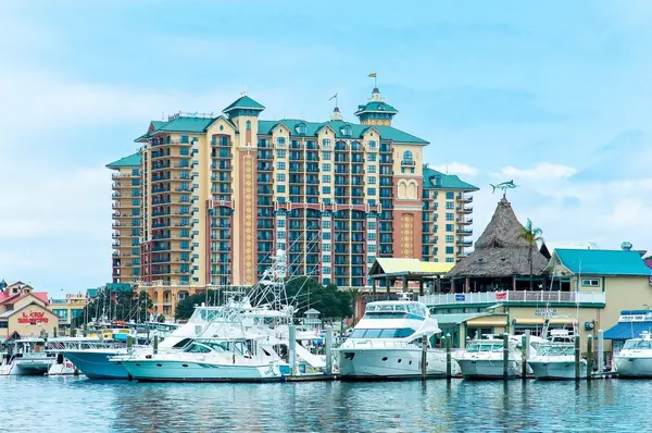 Destin, FL 32541,10 Harbor Boulevard  #UNIT 1106