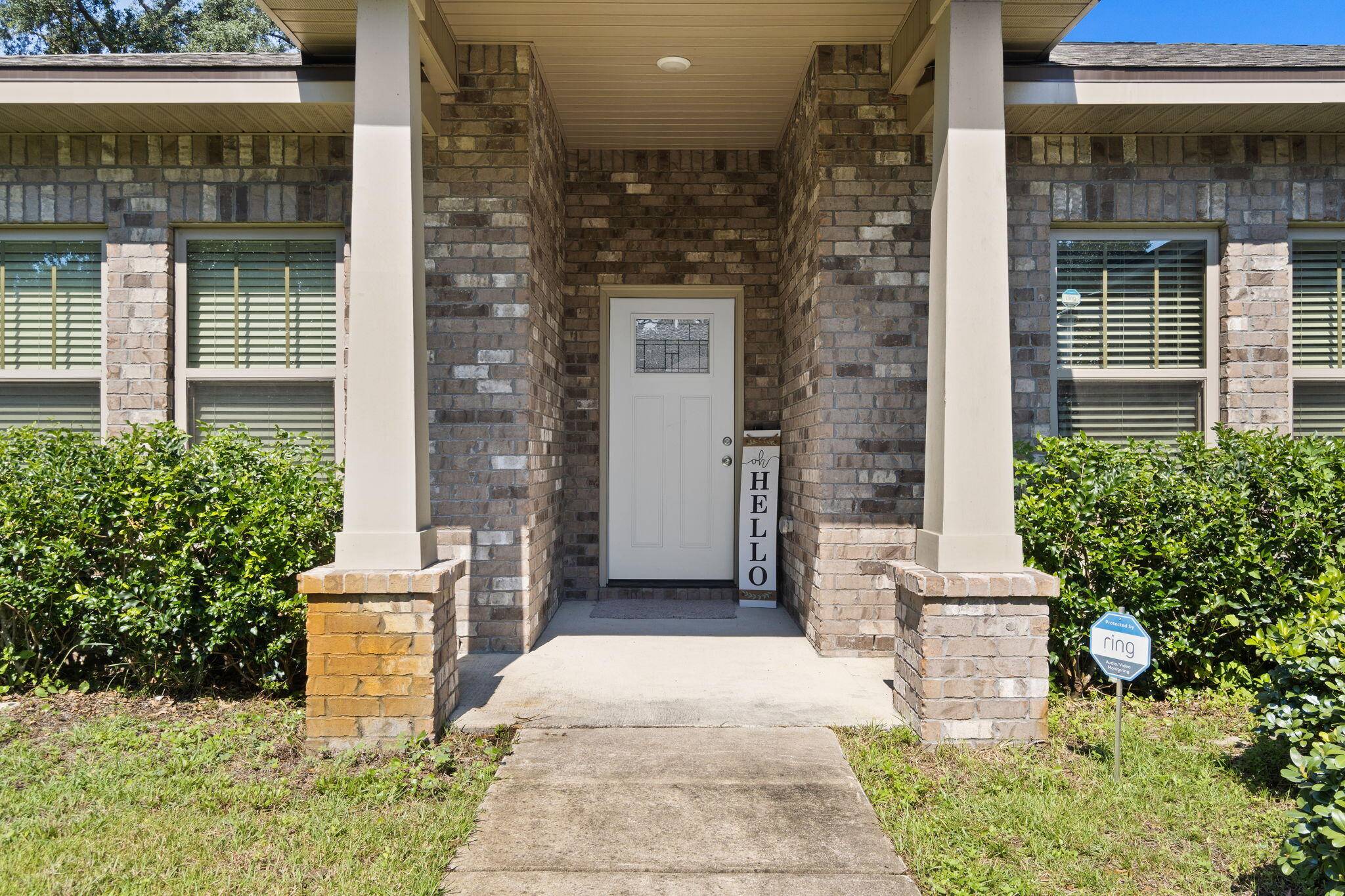 817A Hilltop Road, Mary Esther, FL 32569