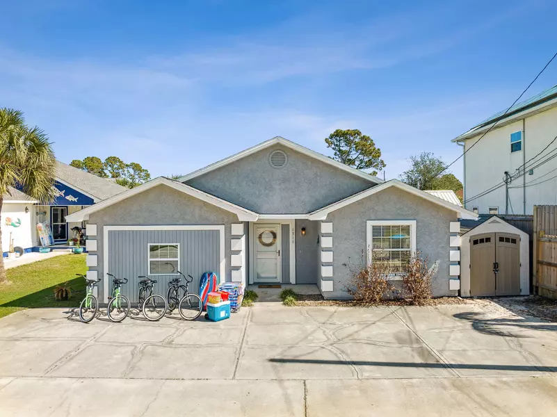 6310 pinetree Avenue, Panama City, FL 32408