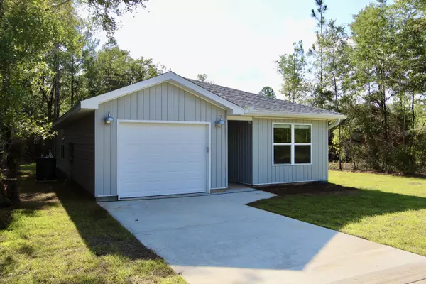 Crestview, FL 32539,4633 Falcon Way