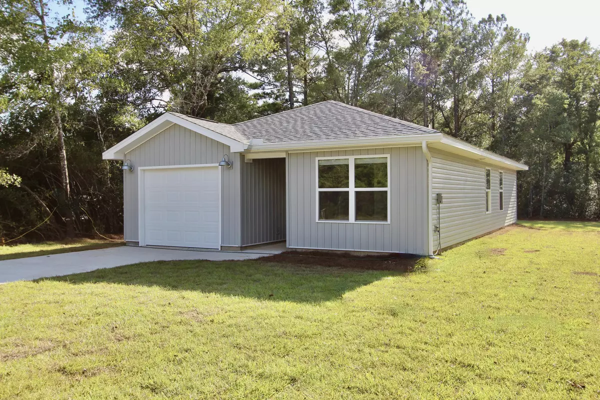 Crestview, FL 32539,4633 Falcon Way