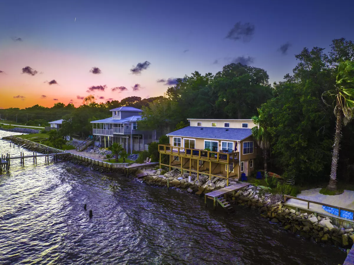 Niceville, FL 32578,14533 W St Highway 20 W A-B