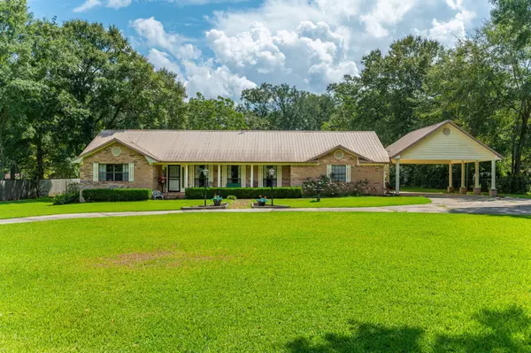 Crestview, FL 32536,6031 Blueberry Lane