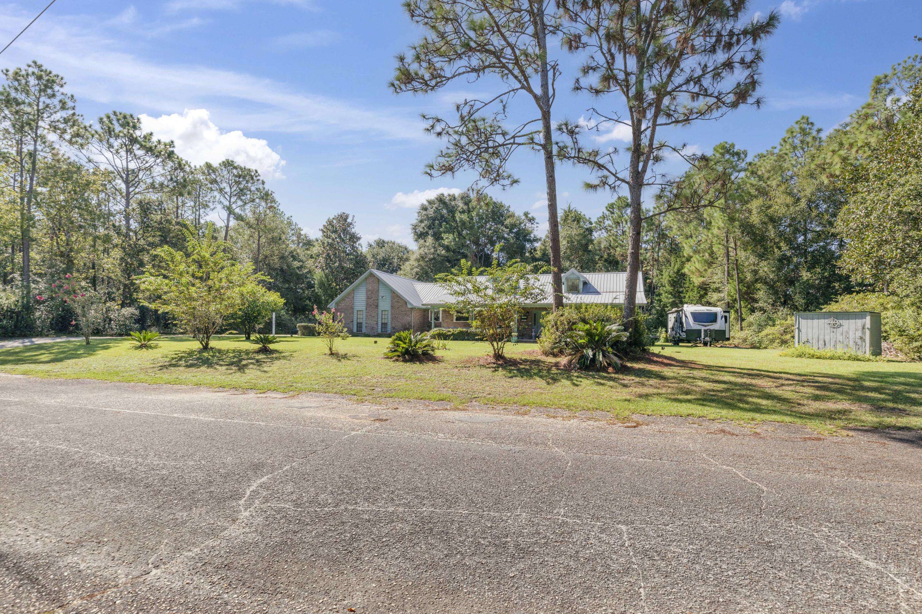 Crestview, FL 32539,202 Wheeler Place