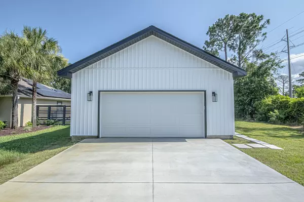 325 Hidden Island Drive,  Panama City Beach,  FL 32408