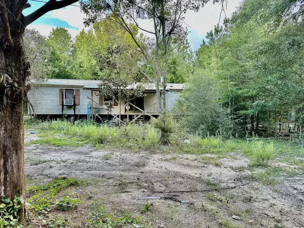 Defuniak Springs, FL 32435,264 AGNES Trail