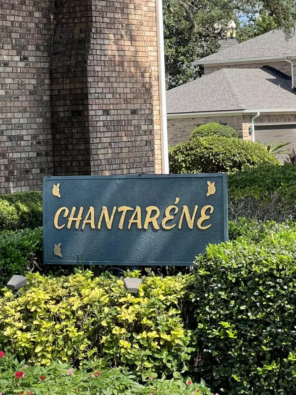 Pensacola, FL 32507,3418 Chantarene Drive