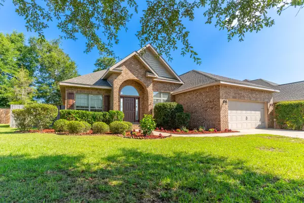 6740 Weathered Drive, Milton, FL 32570