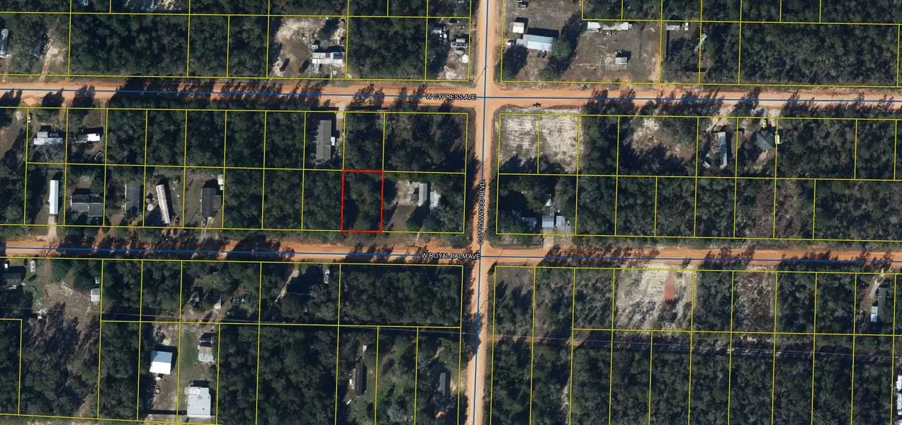 Lot 32 W Royal Palm Avenue, Defuniak Springs, FL 32433