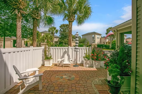 Santa Rosa Beach, FL 32459,70 Courtyard Circle