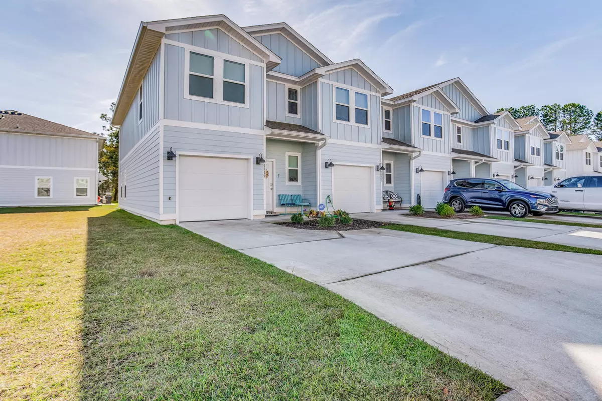 Gulf Breeze, FL 32563,5686 Stellarjay Street