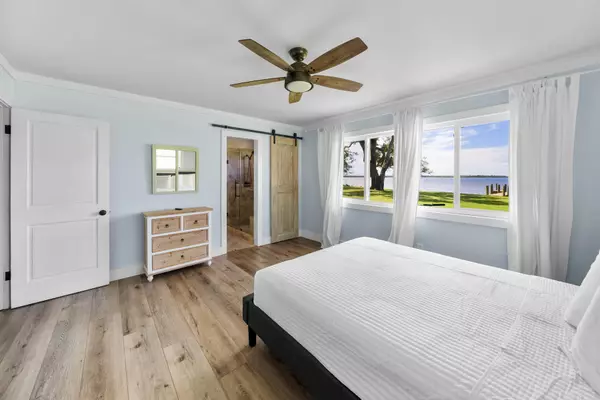 Panama City, FL 32404,5826 Highway 2297