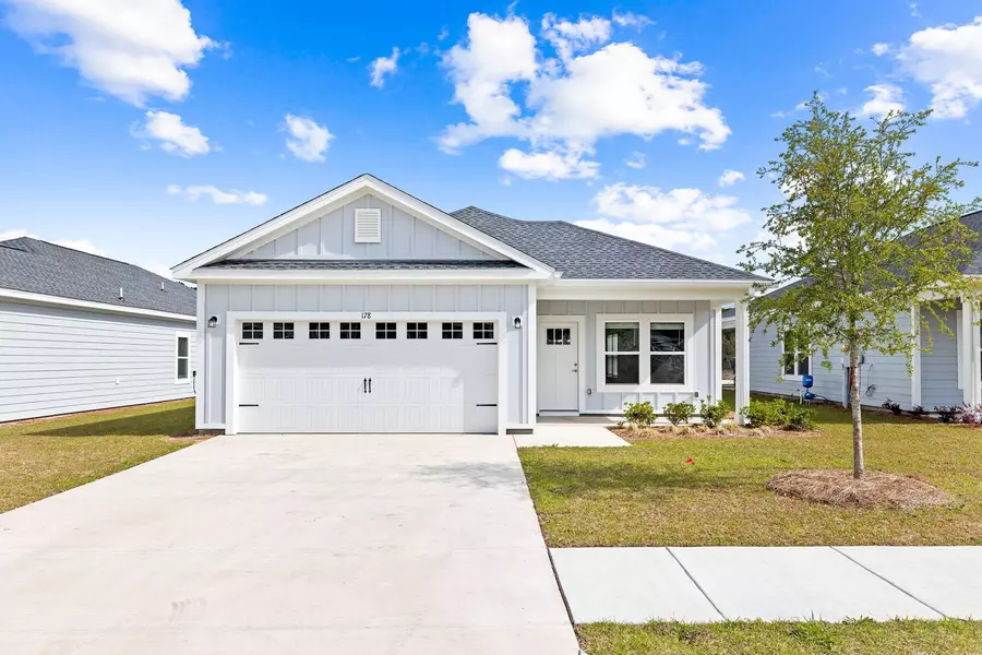 178 N Speckled Trout Lane, Freeport, FL 32439