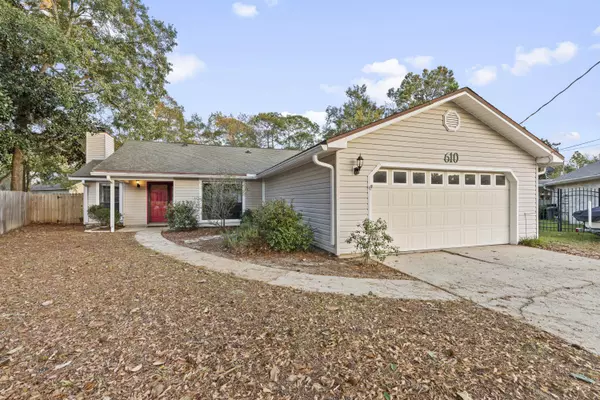 610 Pinecone Cove, Niceville, FL 32578