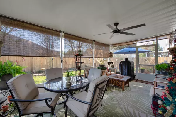 Mary Esther, FL 32569,570 Rough Leaf Lane