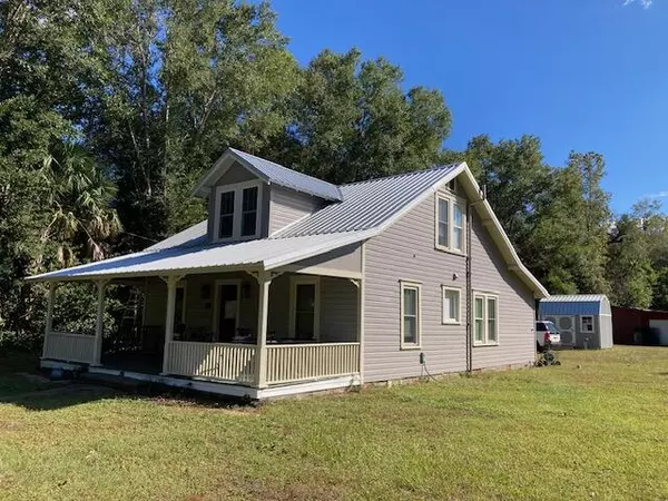 24 Arbutus Avenue,  Defuniak Springs,  FL 32435