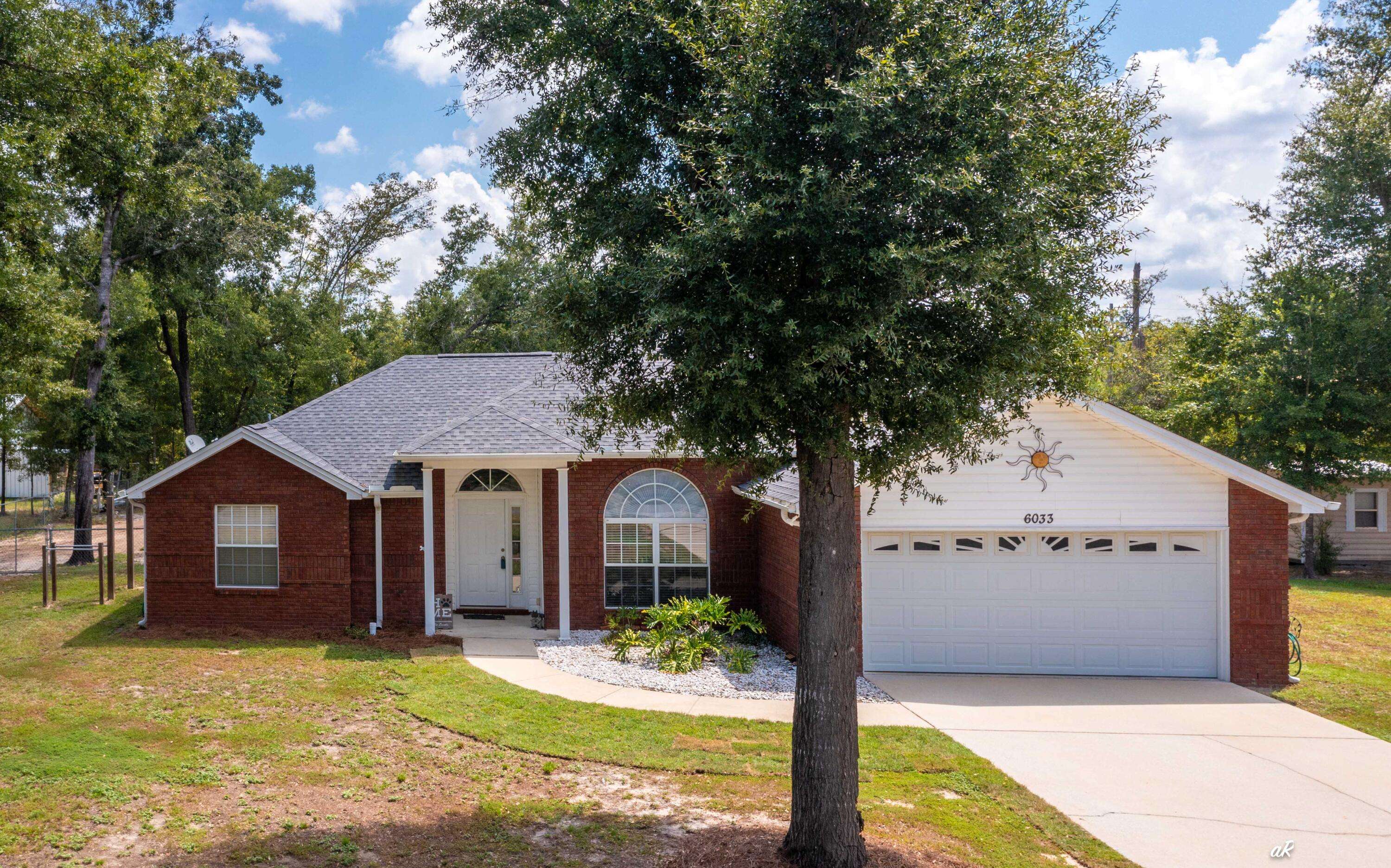 6033 Wedgewood Lane, Youngstown, FL 32466