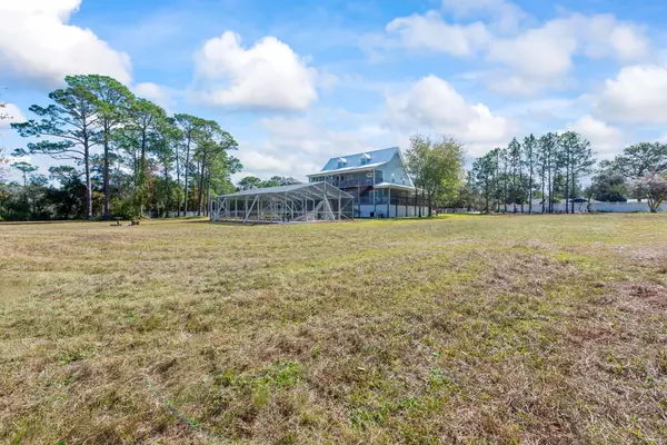 Navarre, FL 32566,9518 Bone Bluff Drive