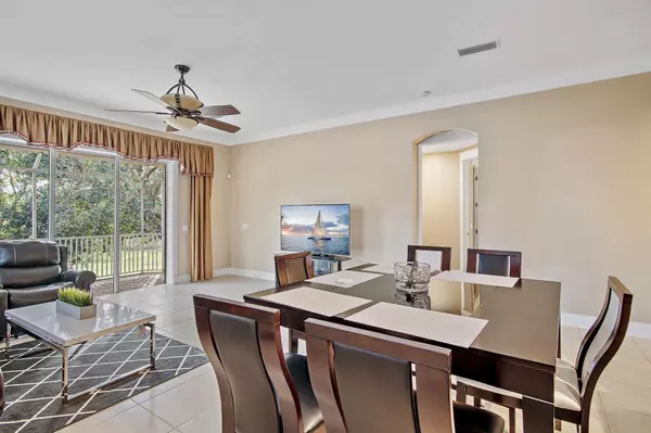 Destin, FL 32541,4528 Golf Villa Court  #UNIT 404