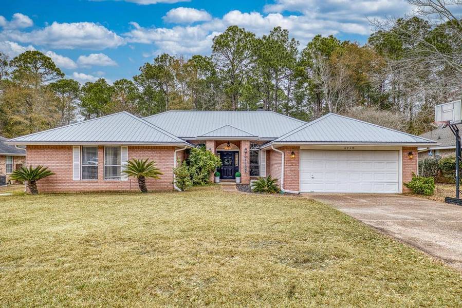 4712 Henry Wilson Creek Drive, Milton, FL 32583