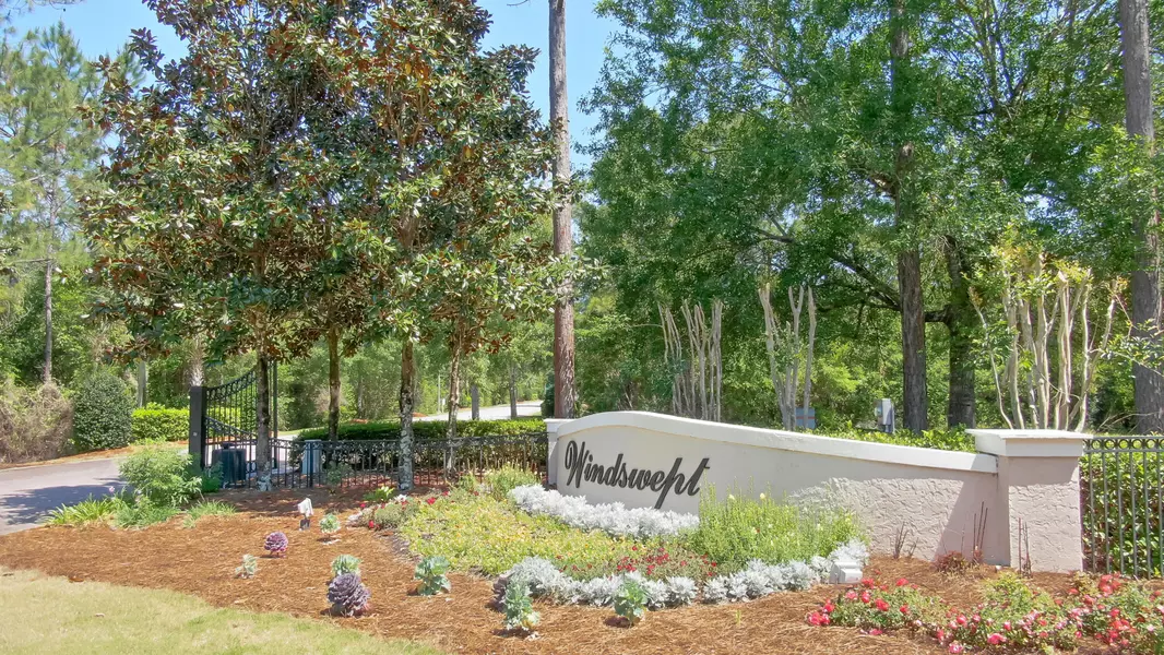 Lot 10 E Club House Drive, Freeport, FL 32439