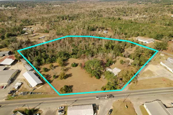 Marianna, FL 32446,2863 Calloway Street