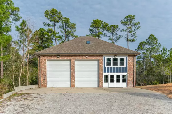 9648 Bone Bluff Drive, Navarre, FL 32566