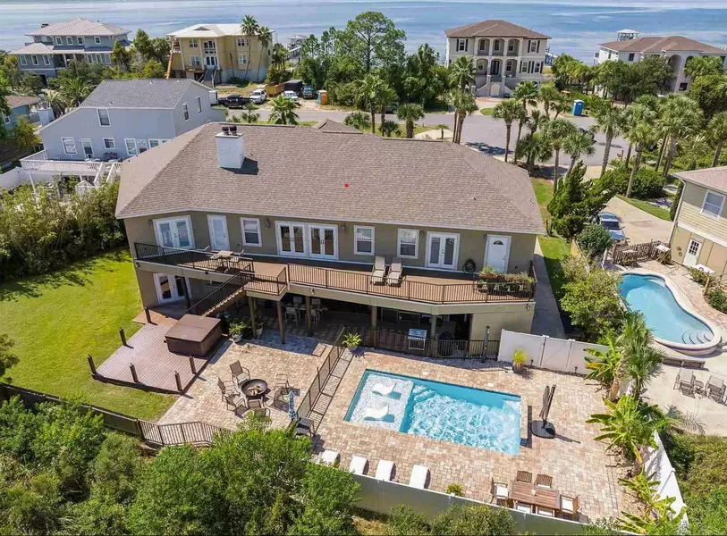 408 Deer Point Drive, Gulf Breeze, FL 32561