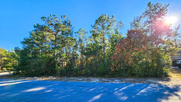 Lot 27 Crescent Road, Navarre, FL 32566