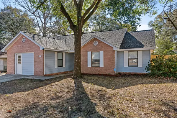 Crestview, FL 32539,513 White Oak Lane